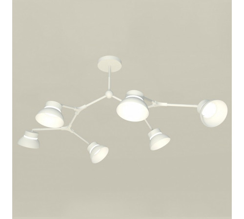 Люстра на штанге Ambrella Light Traditional (C9055, N8140) XB9055100 Люстра на штанге Ambrella Light Traditional (C9055, N8140) XB9055100