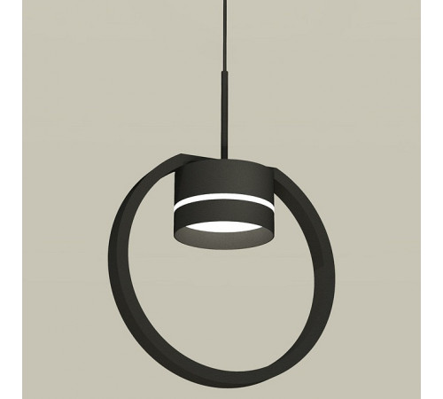 Подвесной светильник Ambrella Light Traditional (C9102, N8462) XB9102153 Подвесной светильник Ambrella Light Traditional (C9102, N8462) XB9102153