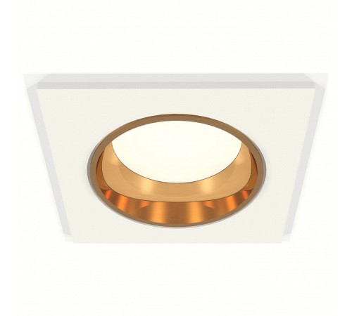 Встраиваемый светильник Ambrella Light Techno XC6520004 (C6520, N6113) Встраиваемый светильник Ambrella Light Techno XC6520004 (C6520, N6113)