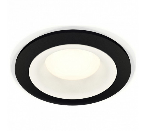 Встраиваемый светильник Ambrella Light Techno XC7622001 (C7622, N7010) Встраиваемый светильник Ambrella Light Techno XC7622001 (C7622, N7010)