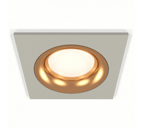 Встраиваемый светильник Ambrella Light Techno XC7633005 (C7633, N7014) Встраиваемый светильник Ambrella Light Techno XC7633005 (C7633, N7014)
