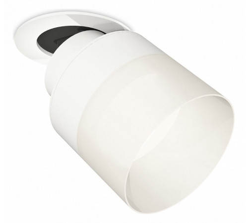 Спот Ambrella Light Techno Spot XM8101521 (A2241, A2105, C8101, N8402) Спот Ambrella Light Techno Spot XM8101521 (A2241, A2105, C8101, N8402)