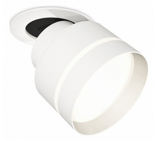 Спот Ambrella Light Techno Spot XM8101525 (A2241, A2105, C8101, N8461) Спот Ambrella Light Techno Spot XM8101525 (A2241, A2105, C8101, N8461)