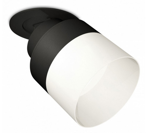 Спот Ambrella Light Techno Spot XM8102521 (A2242, A2106, C8102, N8402) Спот Ambrella Light Techno Spot XM8102521 (A2242, A2106, C8102, N8402)