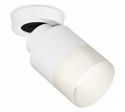 Спот Ambrella Light Techno Spot XM8110002 (A2228, A2105, C8110, N8402) Спот Ambrella Light Techno Spot XM8110002 (A2228, A2105, C8110, N8402)