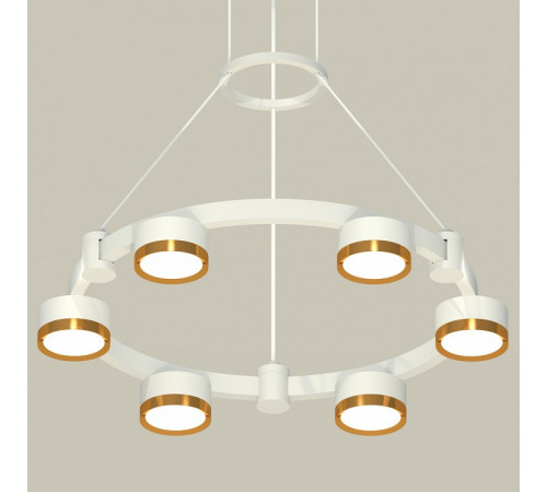 Подвесная люстра Ambrella Light Traditional (A9203, C9231, N8124) XR92031102 Подвесная люстра Ambrella Light Traditional (A9203, C9231, N8124) XR92031102
