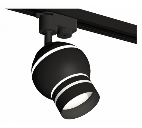 Трековый однофазный светильник с подсветкой Ambrella Light Track System XT1102065 (A2521, C1102, N7142) Трековый однофазный светильник с подсветкой Ambrella Light Track System XT1102065 (A2521, C1102, N7142)