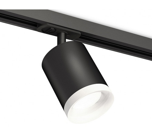Комплект трекового светильника Ambrella Light Track System XT7422021 (A2537, C7422, N7165) Комплект трекового светильника Ambrella Light Track System XT7422021 (A2537, C7422, N7165)