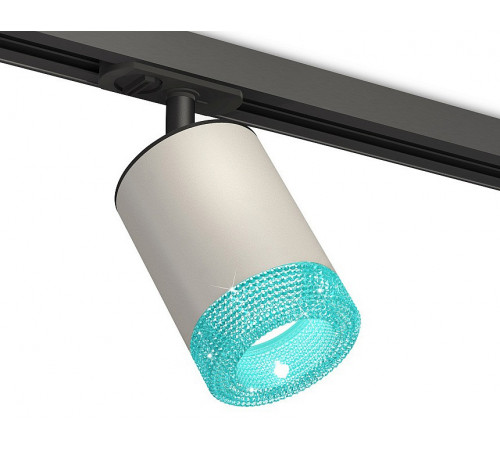 Комплект трекового светильника Ambrella Light Track System XT7423011 (A2537, C7423, N7194) Комплект трекового светильника Ambrella Light Track System XT7423011 (A2537, C7423, N7194)