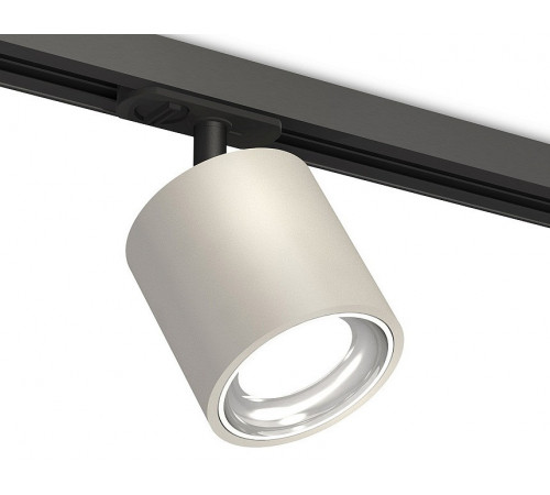 Комплект трекового светильника Ambrella Light Track System XT7533001 (A2537, C7533, N7022) Комплект трекового светильника Ambrella Light Track System XT7533001 (A2537, C7533, N7022)