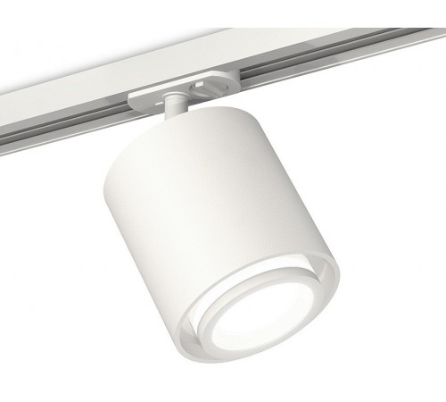 Комплект трекового светильника Ambrella Light Track System XT7722001 (A2536, C7722, N7120) Комплект трекового светильника Ambrella Light Track System XT7722001 (A2536, C7722, N7120)