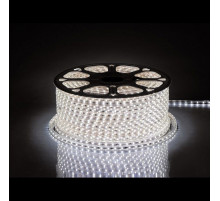 Светодиодная влагозащищенная лента Feron 4,4W/m 60LED/m 2835SMD холодный белый 100M LS704 26243