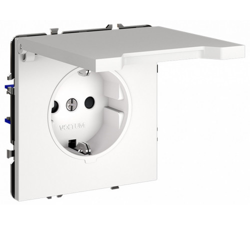 Розетка с защитными шторками и крышкой Voltum S70 VLS040302