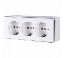 Розетка тройная с заземлением и шторками Werkel Gallant белый W5073101 4690389163913
