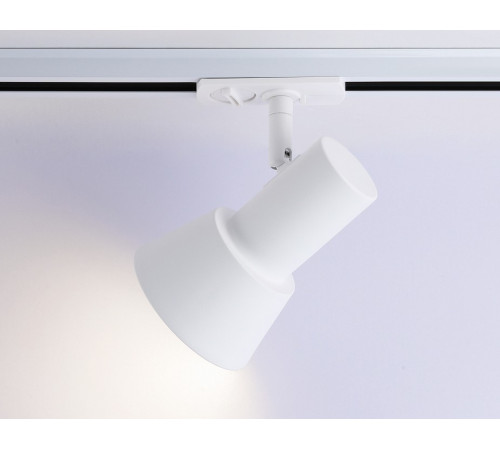 Трековый светильник Ambrella Light Track system GL5150 Трековый светильник Ambrella Light Track system GL5150
