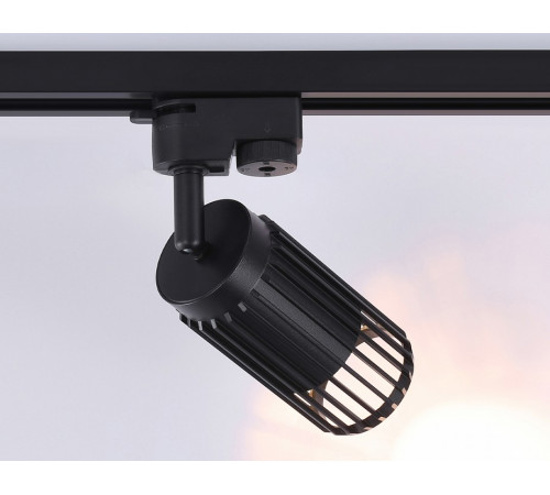 Трековый однофазный светильник Ambrella Light Track System GL5158 Трековый однофазный светильник Ambrella Light Track System GL5158