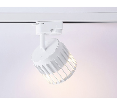 Трековый однофазный светильник Ambrella Light Track System GL5348 Трековый однофазный светильник Ambrella Light Track System GL5348