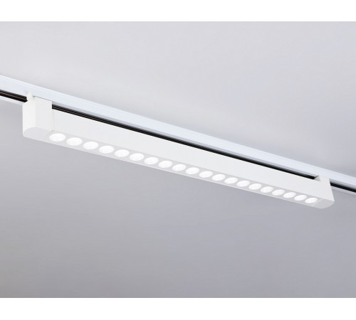Трековый однофазный светильник Ambrella Light Track system GL6718