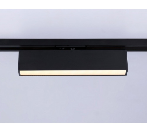Трековый однофазный светильник Ambrella Light Track System GL6765