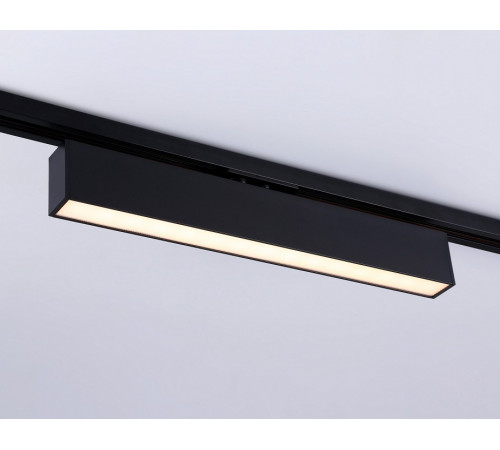 Трековый однофазный светильник Ambrella Light Track System GL6775