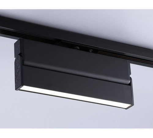 Трековый однофазный светильник Ambrella Light Track System GL6808