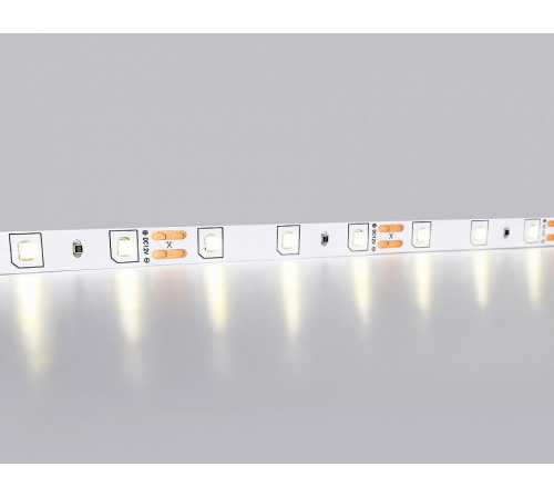 Светодиодная лента Ambrella Light LED Strip 12В 2835 4,8Вт/м 4500K 5м IP20 GS1002 Светодиодная лента Ambrella Light LED Strip 12В 2835 4,8Вт/м 4500K 5м IP20 GS1002