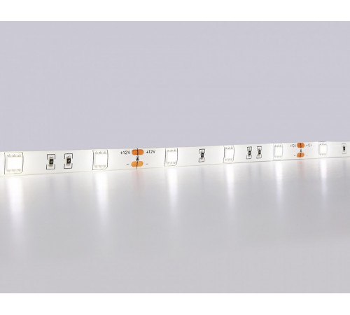 Светодиодная лента Ambrella Light LED Strip 12В 5050 7,2Вт/м 4500K 5м IP65 GS1902 Светодиодная лента Ambrella Light LED Strip 12В 5050 7,2Вт/м 4500K 5м IP65 GS1902