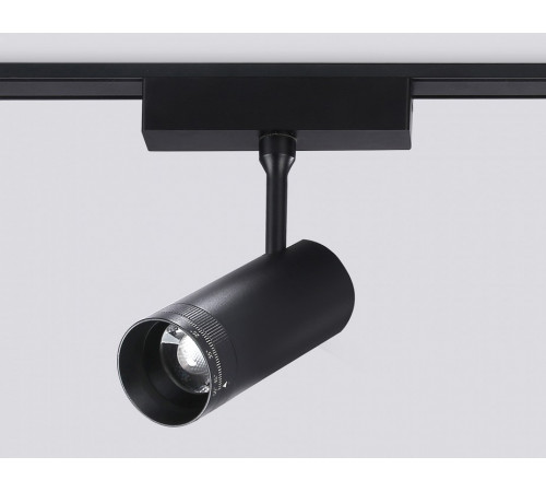 Трековый магнитный светильник Ambrella Light Track System ZOOM GV1571 Трековый магнитный светильник Ambrella Light Track System ZOOM GV1571