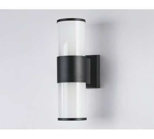Уличный настенный светильник Ambrella Light Garden ST2455