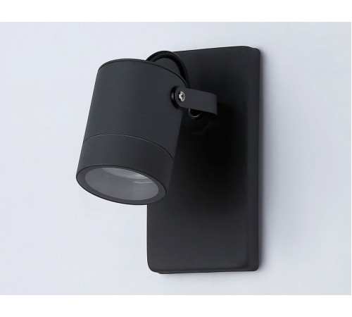 Уличный настенный светильник Ambrella Light Garden ST3881