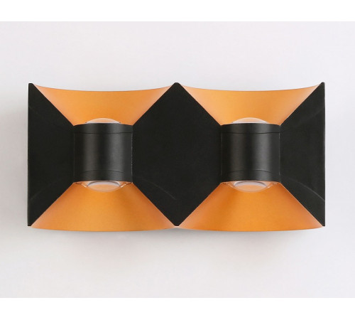 Уличный настенный светильни Ambrella Light Garden ST4477