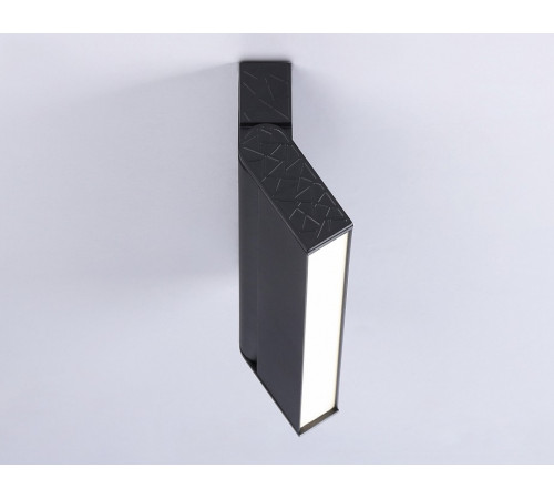 Настенно-потолочный светильник Ambrella Light Move TA1821