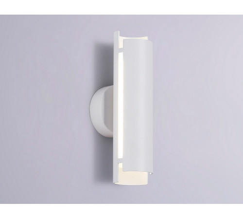 Настенный светильник Ambrella Light Techno family TN71331 Настенный светильник Ambrella Light Techno family TN71331