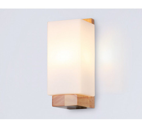 Настенный светильник Ambrella Light Loft TR83122 Настенный светильник Ambrella Light Loft TR83122