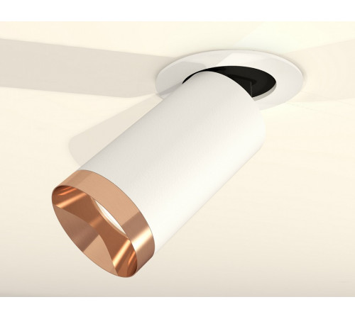 Спот Ambrella Light Techno Spot XM6322205 (A2241, C6322, N6135)