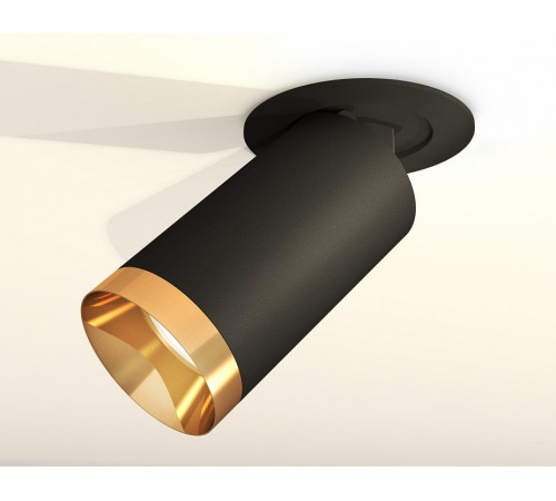 Спот Ambrella Light Techno Spot XM6323204 (A2242, C6323, N6134)
