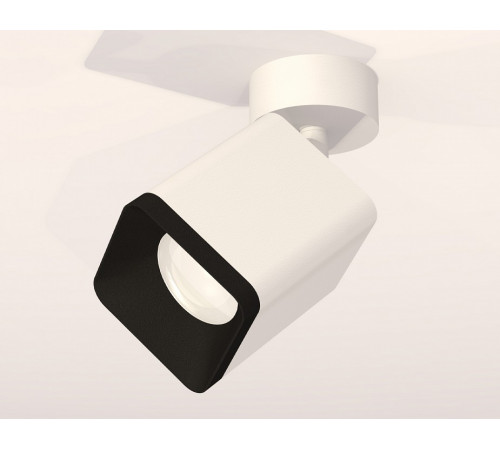 Спот Ambrella Light Techno Spot XM7812002 (A2202, C7812, N7702) Спот Ambrella Light Techno Spot XM7812002 (A2202, C7812, N7702)