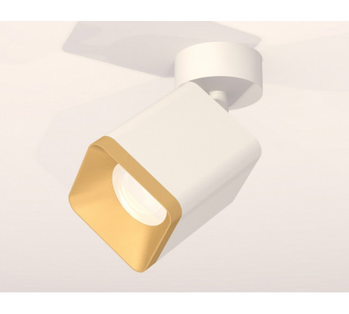 Спот Ambrella Light Techno Spot XM7812004 (A2202, C7812, N7704)