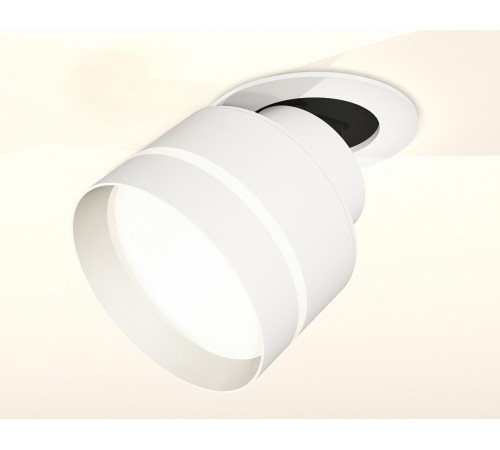 Спот Ambrella Light Techno Spot XM8101525 (A2241, A2105, C8101, N8461) Спот Ambrella Light Techno Spot XM8101525 (A2241, A2105, C8101, N8461)
