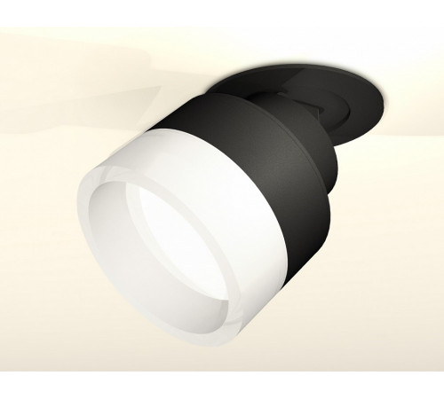 Спот Ambrella Light Techno Spot XM8102520 (A2242, A2106, C8102, N8401) Спот Ambrella Light Techno Spot XM8102520 (A2242, A2106, C8102, N8401)