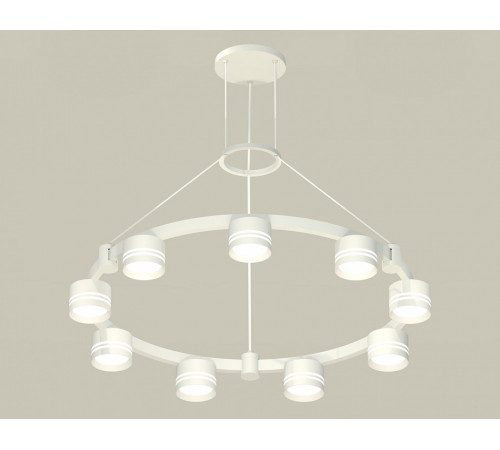 Подвесная люстра Ambrella Light Traditional (A9203, C9241, N8477) XR92031903 Подвесная люстра Ambrella Light Traditional (A9203, C9241, N8477) XR92031903