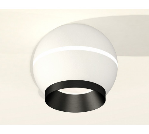 Накладной светильник с дополнительной подсветкой Ambrella Light Techno XS1101011 (C1101, N7031) Накладной светильник с дополнительной подсветкой Ambrella Light Techno XS1101011 (C1101, N7031)