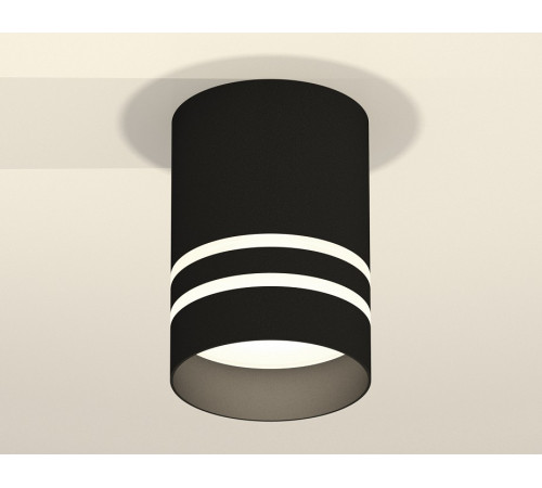 Накладной светильник Ambrella Light Techno XS7402032 (C7402, N7142) Накладной светильник Ambrella Light Techno XS7402032 (C7402, N7142)