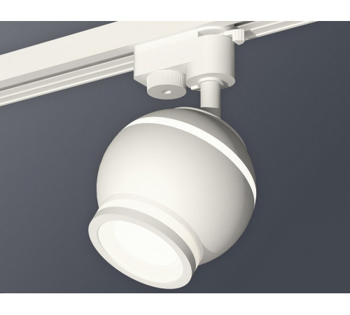 Трековый однофазный светильник с подсветкой Ambrella Light Track System XT1101040 (A2520, C1101, N7120)