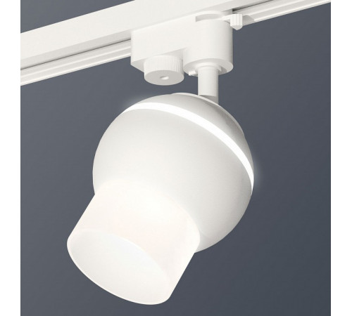 Трековый однофазный светильник Ambrella Light Track System XT1101072 (A2520, C1101, N7170)