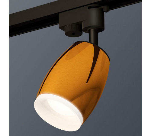 Трековый однофазный светильник Ambrella Light Track System XT1125013 (A2521, C1125, N7165) Трековый однофазный светильник Ambrella Light Track System XT1125013 (A2521, C1125, N7165)