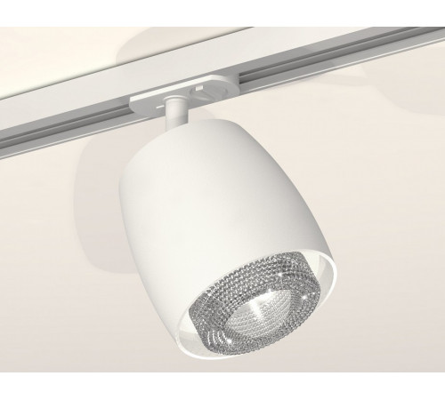 Комплект трекового светильника Ambrella Light Track System XT1141010 (A2536, C1141, N7191) Комплект трекового светильника Ambrella Light Track System XT1141010 (A2536, C1141, N7191)
