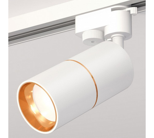 Трековый однофазный светильник Ambrella Light Track System XT6301020 (A2520, C6301, A2062, C6301, N6113) Трековый однофазный светильник Ambrella Light Track System XT6301020 (A2520, C6301, A2062, C6301, N6113)