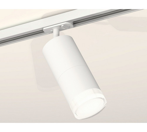 Комплект трекового светильника Ambrella Light Track System XT7401091 (A2536, C7421, A2011, C7401, N7160) Комплект трекового светильника Ambrella Light Track System XT7401091 (A2536, C7421, A2011, C7401, N7160)