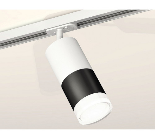 Комплект трекового светильника Ambrella Light Track System XT7402093 (A2536, C7421, A2011, C7402, N7160) Комплект трекового светильника Ambrella Light Track System XT7402093 (A2536, C7421, A2011, C7402, N7160)